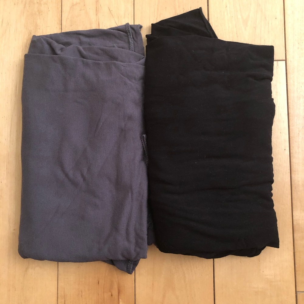 Lot of 2 grey and black jersey scarves hijab